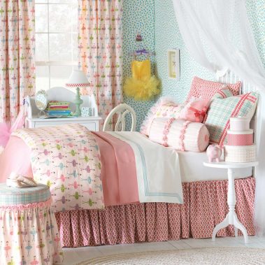 Custom Window Treatments and Luxury Bedding 4 andrea lauren interior designers tampa window treatments and bedding 1206 web