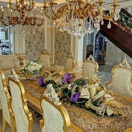 professional holiday decorating interior designer 561