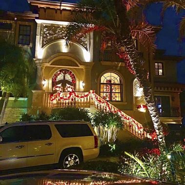 Holiday Decorating Services 62 professional holiday interior designer 011