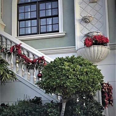 Holiday Decorating Services 18 professional holiday interior designer 013